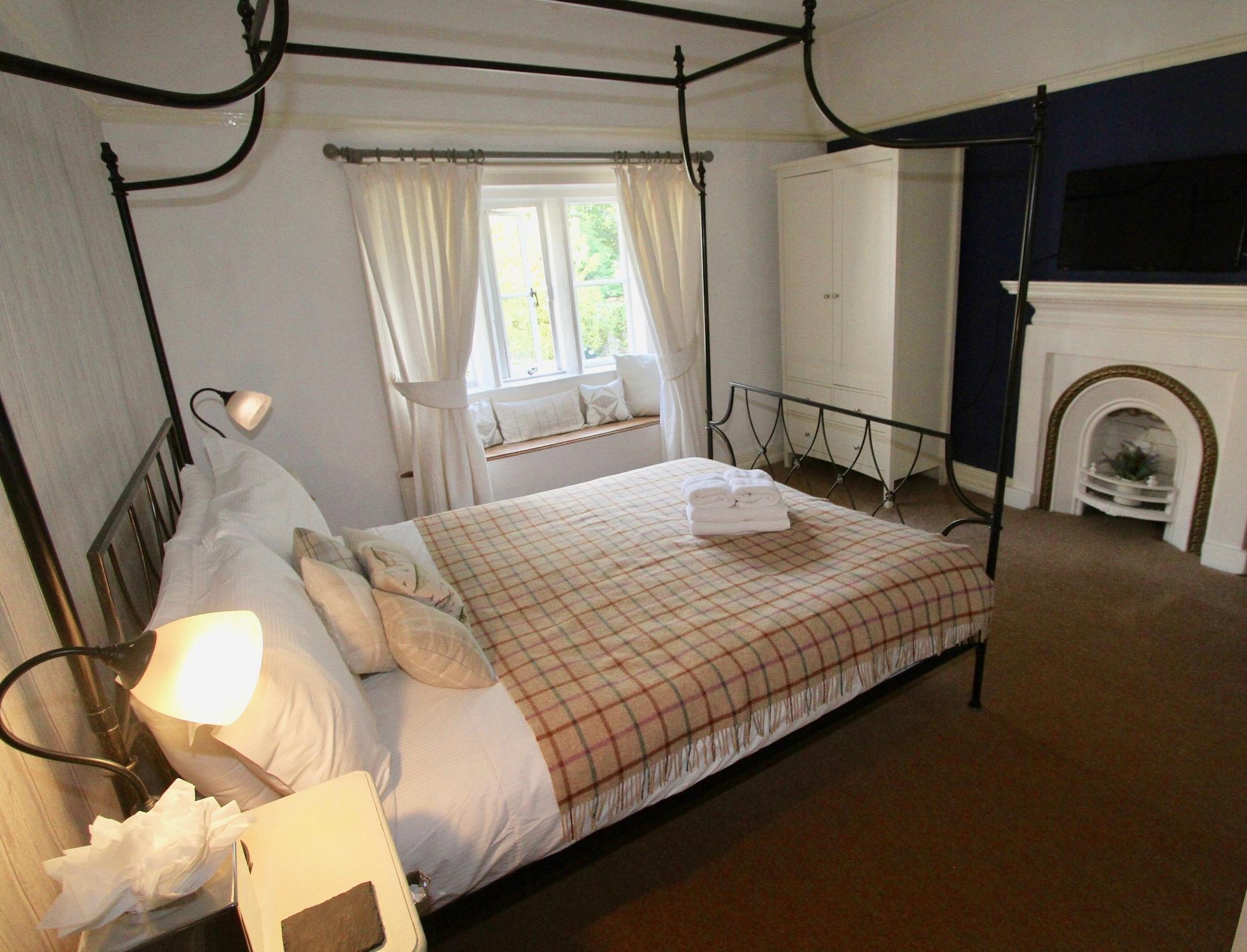 格拉辛顿 艾斯菲尔德庄园旅馆酒店 外观 照片 The bedroom at the Old Vicarage