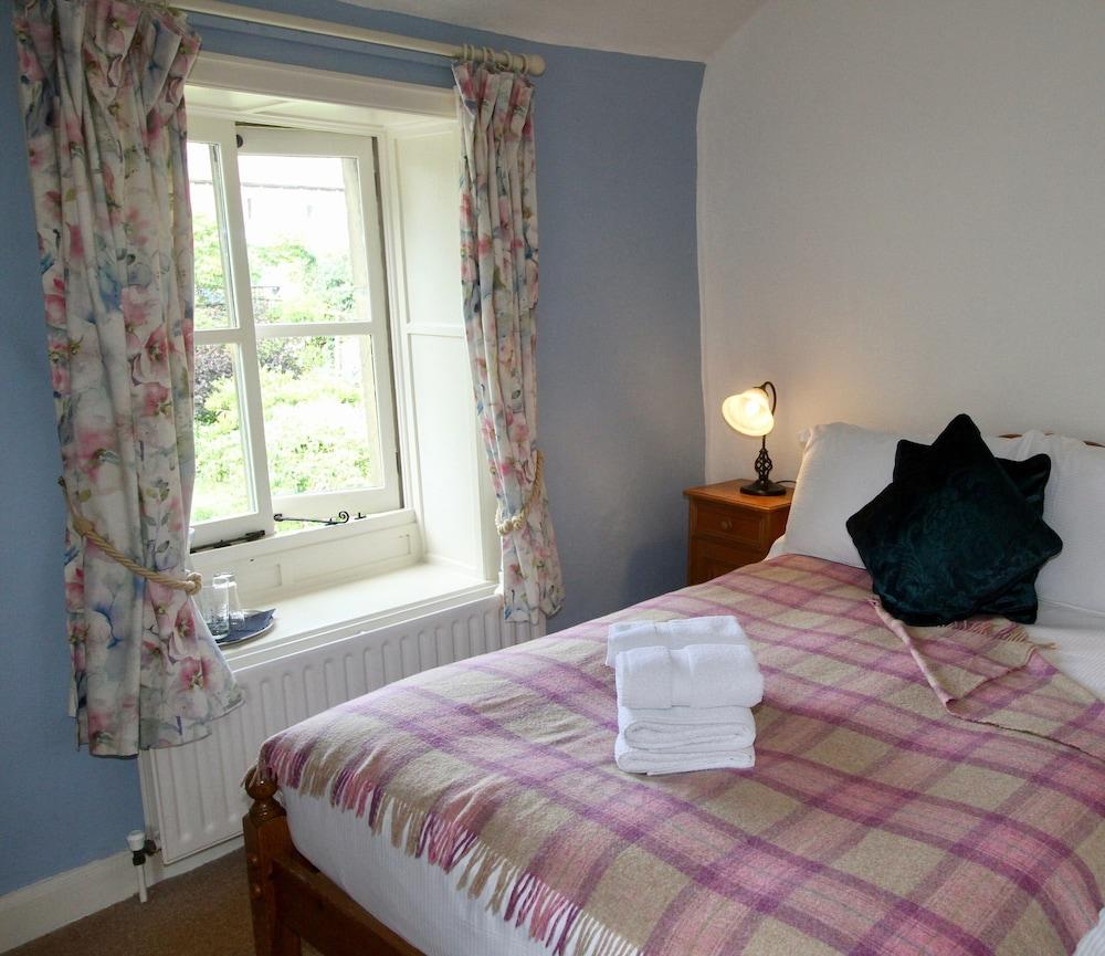 格拉辛顿 艾斯菲尔德庄园旅馆酒店 外观 照片 A bedroom at the Old Post Office